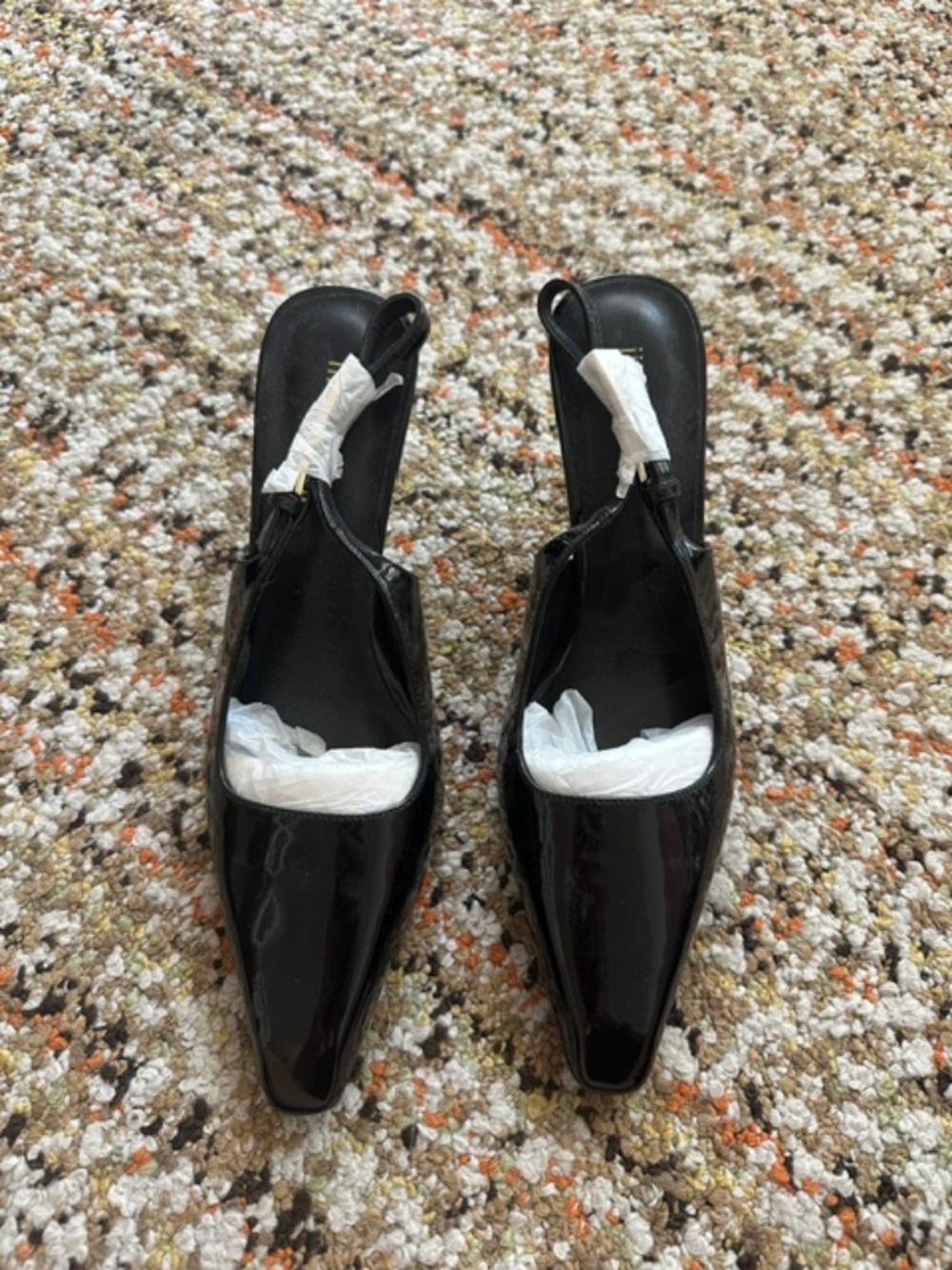 Black Women's Dress slingback Heels with Gold Heels size 6.5 (new without tags)